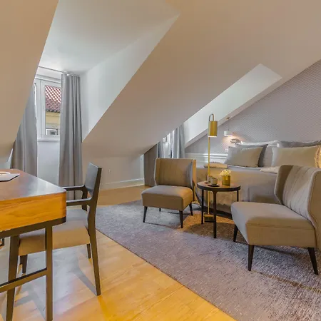 酒店 达巴克斯艾酒店 4*