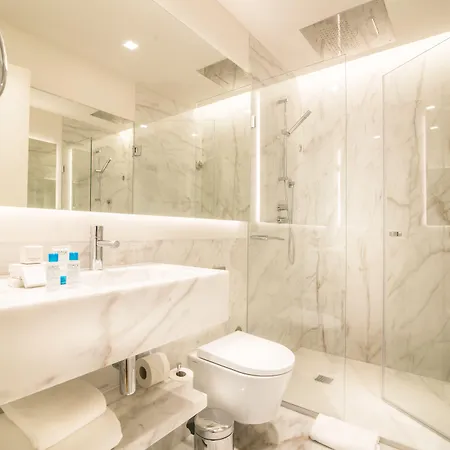 达巴克斯艾酒店